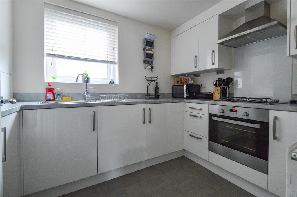Fitted Kitchen