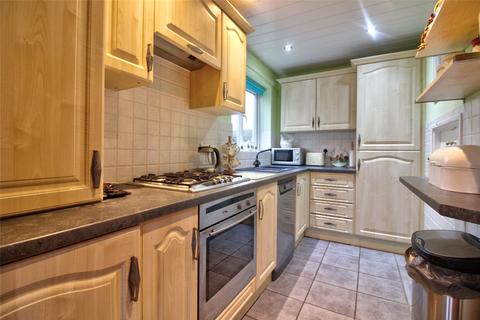 32 Amiens Close, Darlington, DL3 0UL