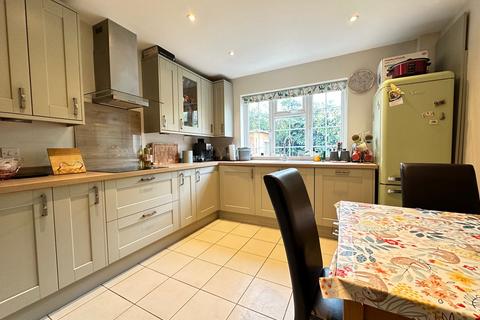 9 Hayes Close, Chelmsford, CM2 0RN