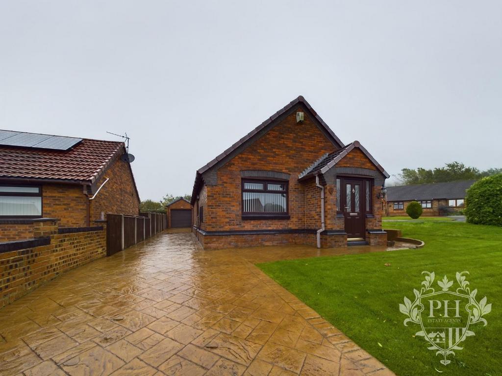 Stonegate, Eston, Middlesbrough 2 bed detached bungalow for sale £199,950