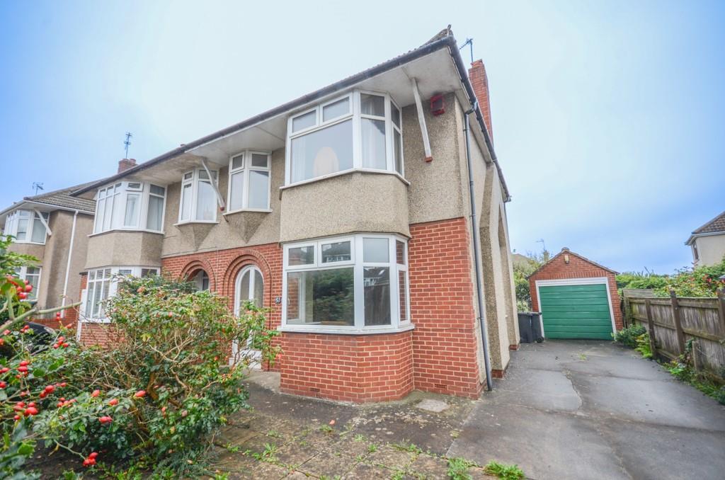 Oakdale Road, Downend, Bristol, BS16 6DS 3 bed semidetached house for