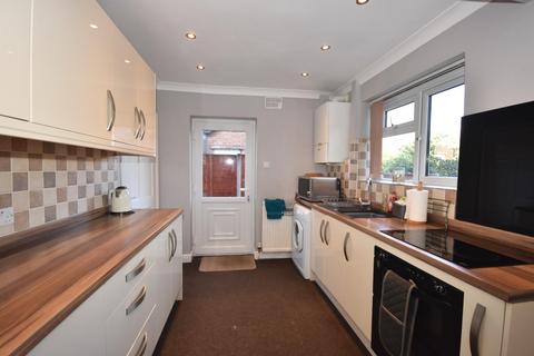 2 bedroom semi-detached house for sale, Lydgate Drive, Wingerworth, Chesterfield, S42 6TF