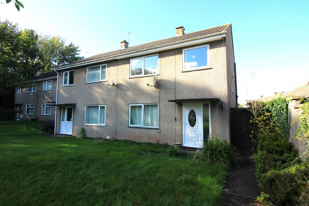Avon Way, Thornbury, Bristol 3 bed semidetached house for sale £260,000