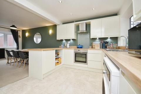 53 Wellcarr Road, Sheffield, S8 8QP