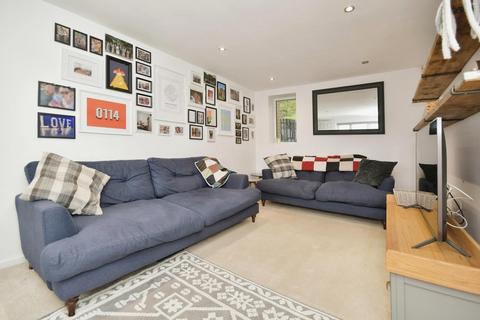 53 Wellcarr Road, Sheffield, S8 8QP