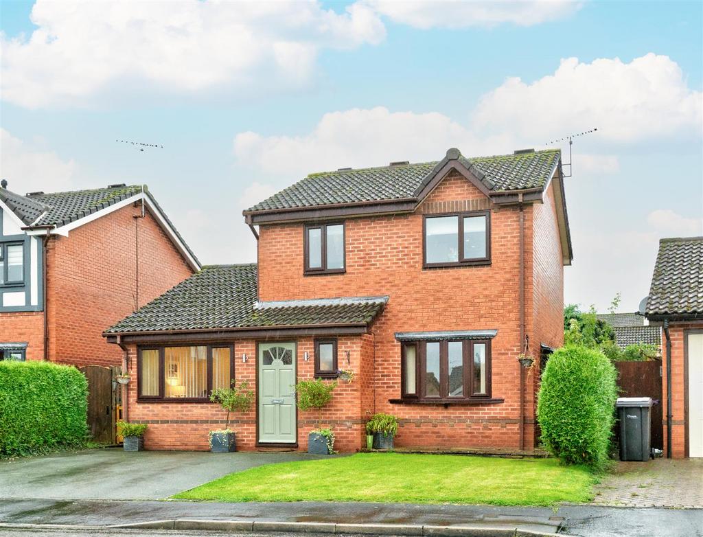 Croxon Rise, Oswestry 3 bed detached house for sale £274,950