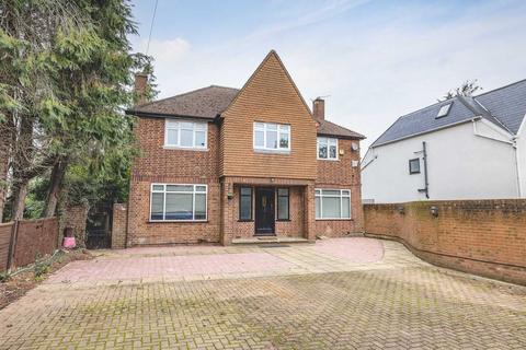 4 bedroom detached house for sale, Slough Road, Iver SL0