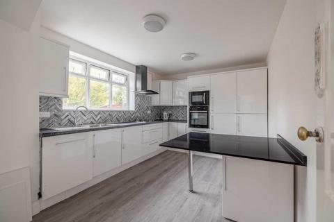 87 Slough Road, Iver, SL0 0DH