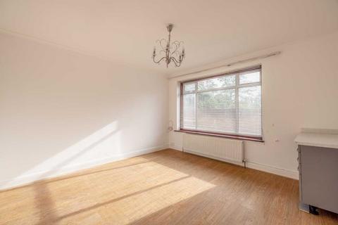 87 Slough Road, Iver, SL0 0DH