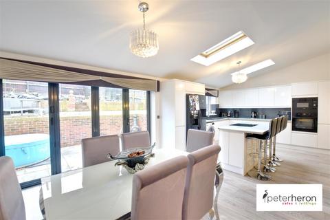 3 bedroom detached house for sale, Bankside Close, Ryhope, Sunderland