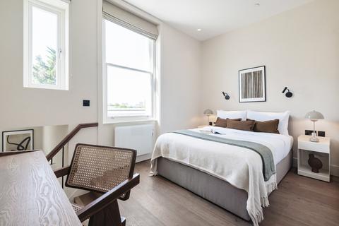 Studio to rent,  Philbeach Gardens, London SW5