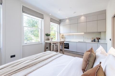 Studio to rent, Flat ,  Philbeach Gardens, London SW5