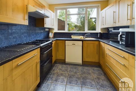 41 Arnold Avenue, Coventry, CV3 5LW