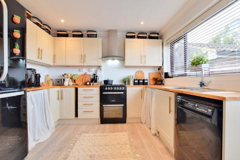 4 Beacon Hill, Maldon, CM9 6HR