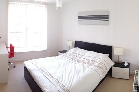2 bedroom flat to rent, East Pilton Farm Crescent, Edinburgh, EH5