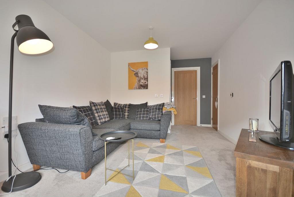 Corbett Crescent, Hucknall 2 bed semidetached house for sale £135,000