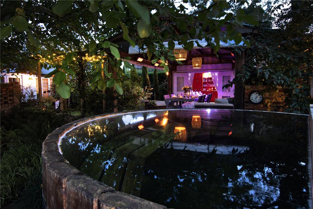 Garden Dusk