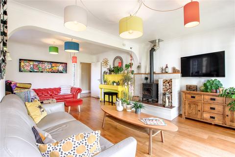 Corner Patch Wrotham Road, Meopham, Gravesend, DA13 0QR