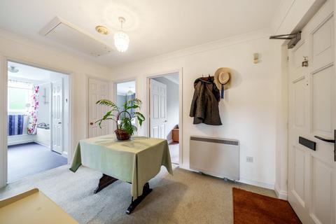 2 bedroom apartment for sale - Berehurst, Alton, Hampshire, GU34