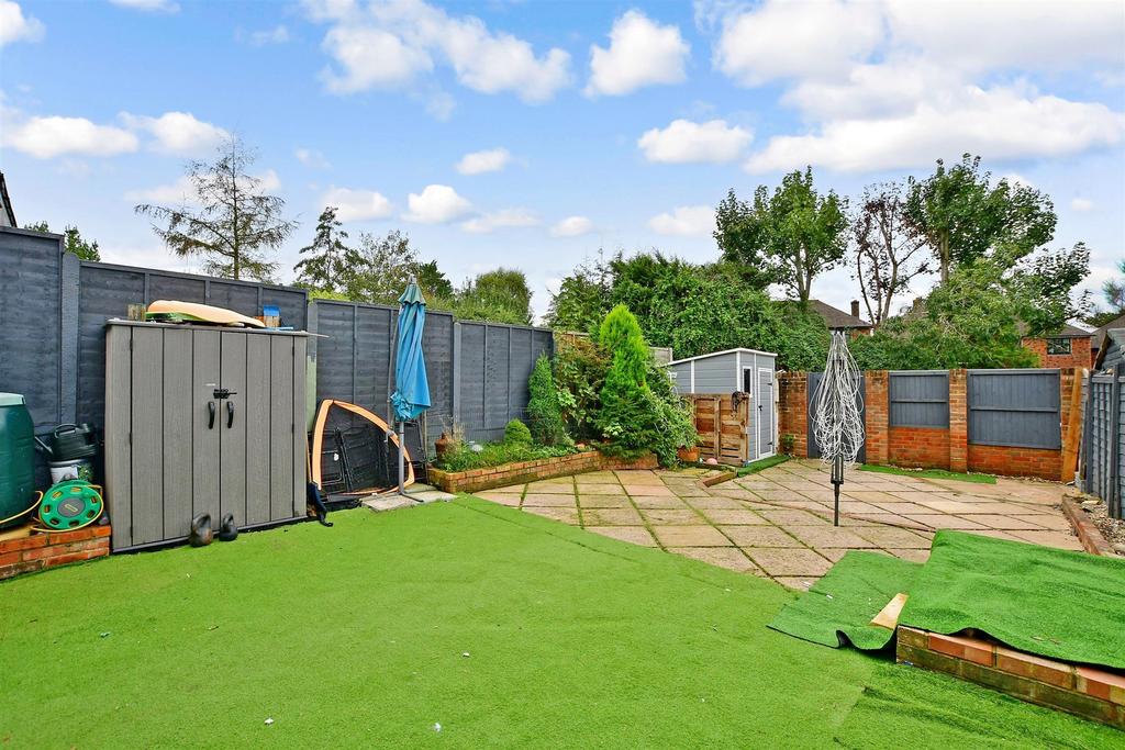 Burgess Hill, Burgess Hill, West Sussex 3 bed terraced house for sale