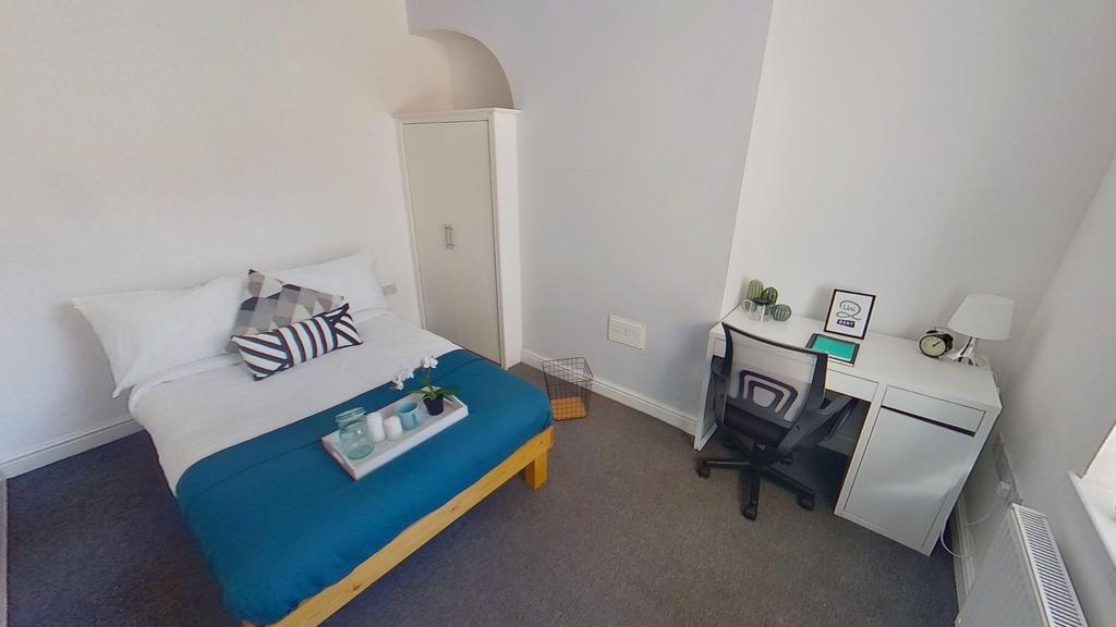 Bedroom 5