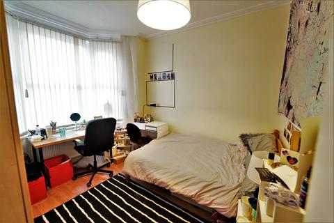 undefined, 13 Midland Avenue, Lenton, Nottingham, NG7 2FD