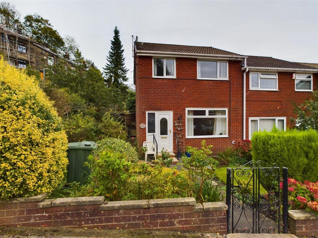 Birch Drive, Lees, Oldham 3 bed townhouse £175,000
