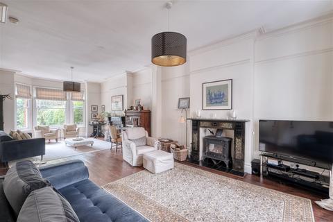 47 Battenhall Road, Worcester, WR5 2BQ