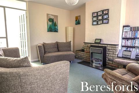 3 bedroom terraced house for sale, Heather Close, Pilgrims Hatch, CM15