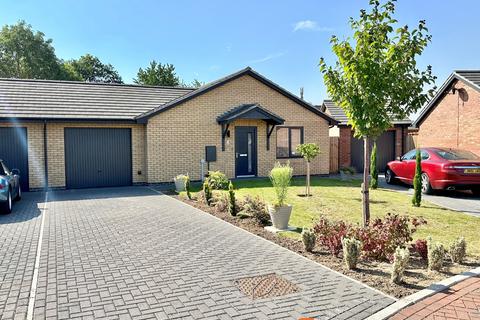 2 bedroom detached bungalow for sale, Blackberry Way, 1 NG23