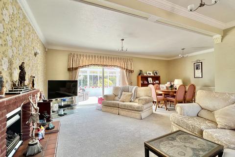 2 Longmead Drive, Fiskerton, Southwell, NG25 0UP