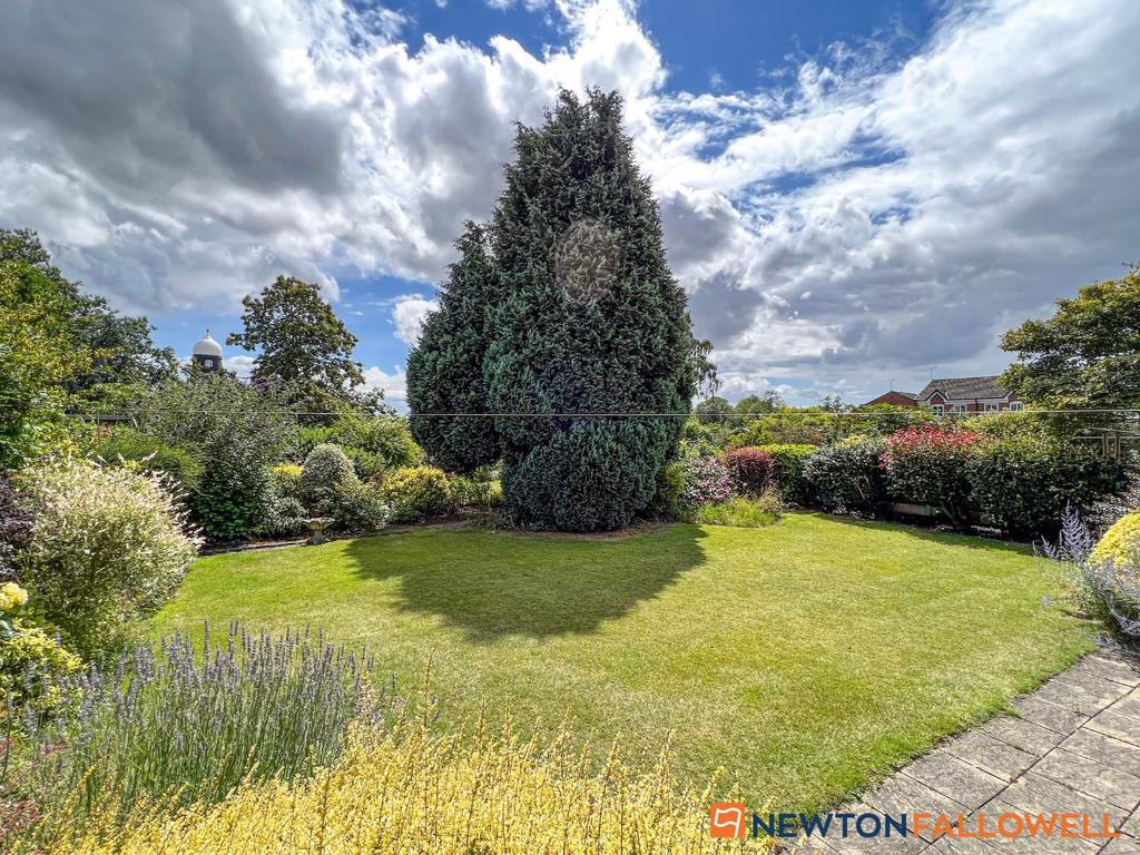 Palmer Road, 5 NG23 3 bed detached house for sale £325,000