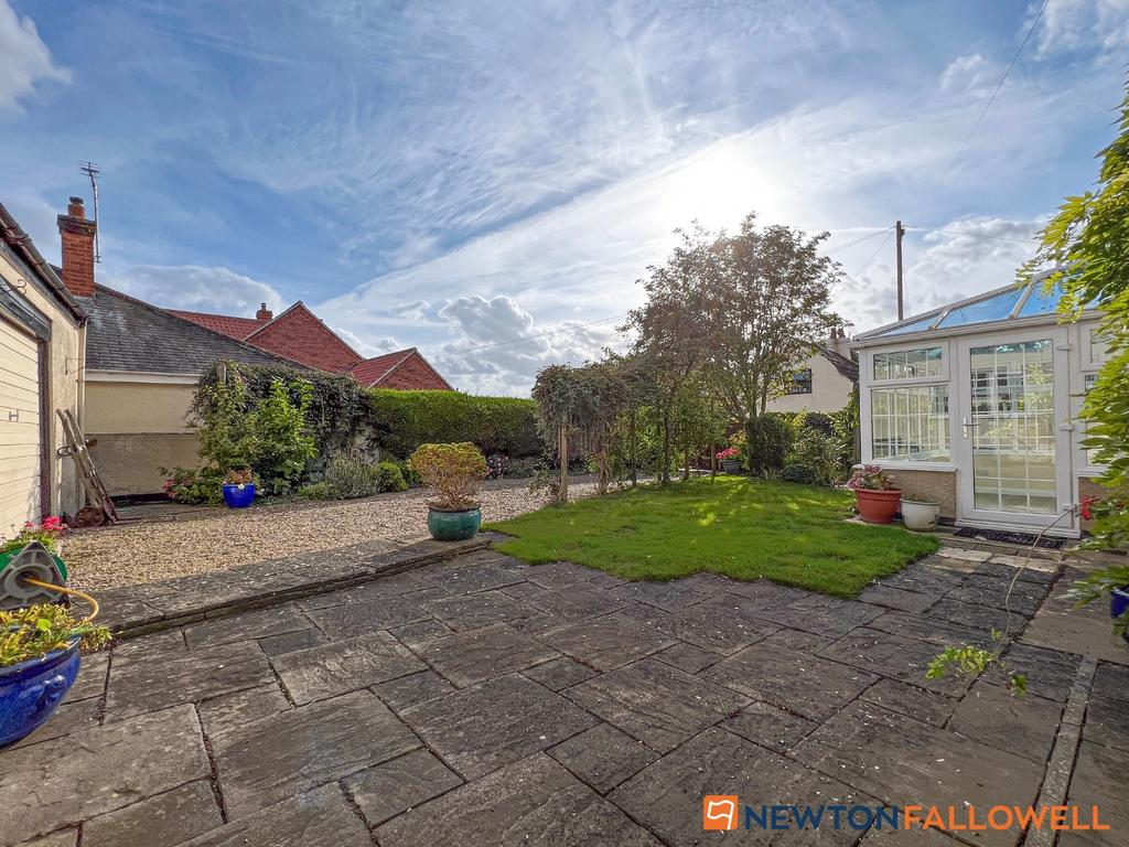 Queen Street, Balderton NG24 4 bed detached house for sale £400,000