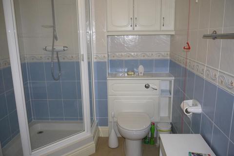 2 bedroom flat for sale - Pegasus Court, Horn Lane, Nearby Acton Park, Acton