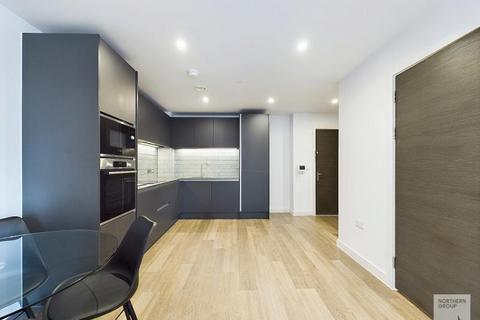 1 bedroom apartment to rent, High Definition :: Media City