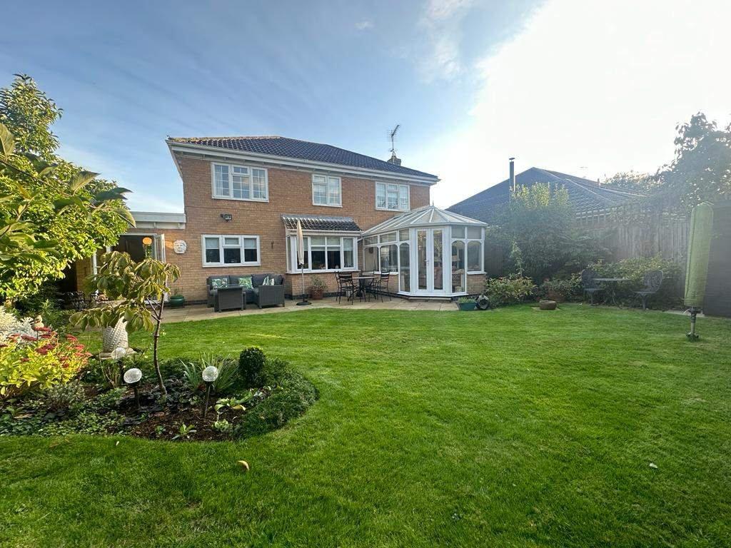 Robin Close, Oakham 4 bed detached house for sale £539,000