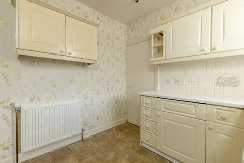 24 Corbiehill Place, Edinburgh, EH4 5AY