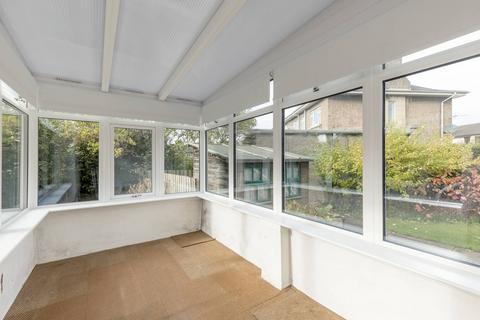 24 Corbiehill Place, Edinburgh, EH4 5AY