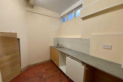 1 bedroom property for sale, Chester Road, Ellesmere Port