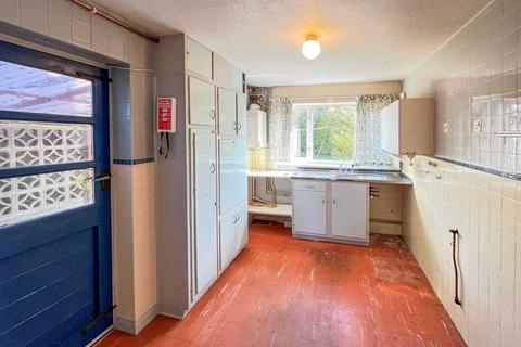 4 bedroom semi-detached house for sale - Brookmead Drive, Wallingford OX10
