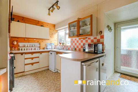 57 Briars Lane, Hatfield, AL10 8EX