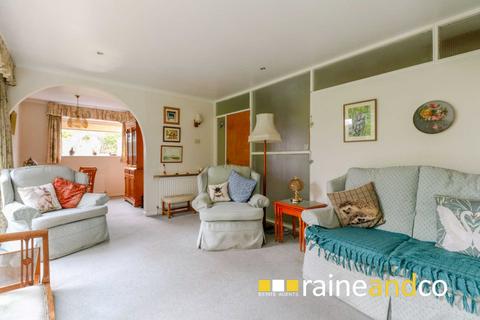 57 Briars Lane, Hatfield, AL10 8EX