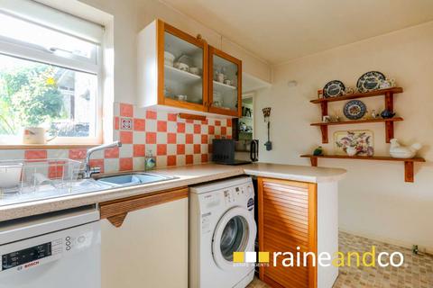 57 Briars Lane, Hatfield, AL10 8EX