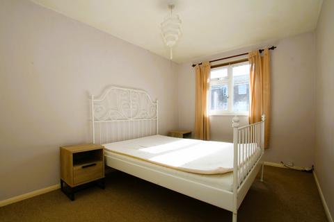 109 Elder Close, Winchester, SO22 4LL