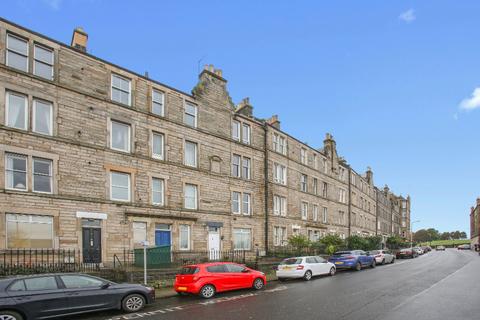 2 bedroom flat to rent, Meadowbank Terrace, Meadowbank, Edinburgh, EH8