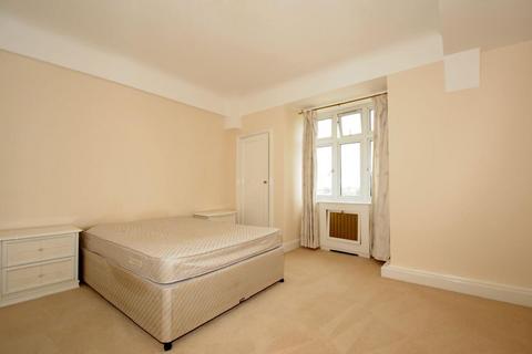 2 bedroom flat for sale, Grove Hall Court, London