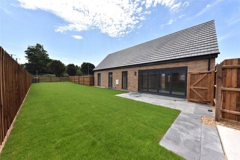 4 bedroom bungalow for sale, Turnpike Road, Red Lodge, Bury St. Edmunds, Suffolk, IP28