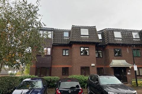 26 Woodridge Close, Enfield, EN2 8HJ