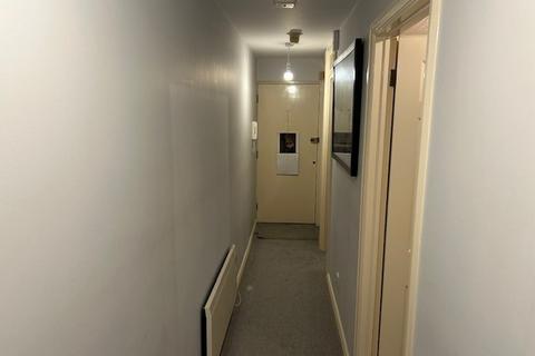 26 Woodridge Close, Enfield, EN2 8HJ