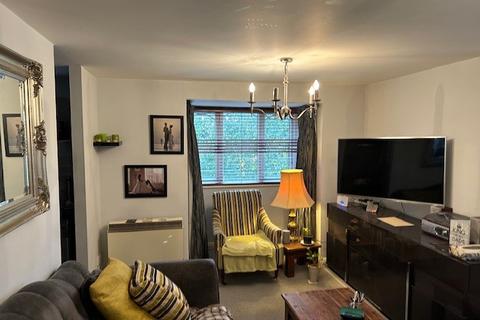 26 Woodridge Close, Enfield, EN2 8HJ
